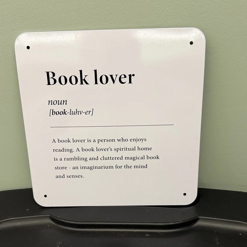 IKEA White Book Lover Sign